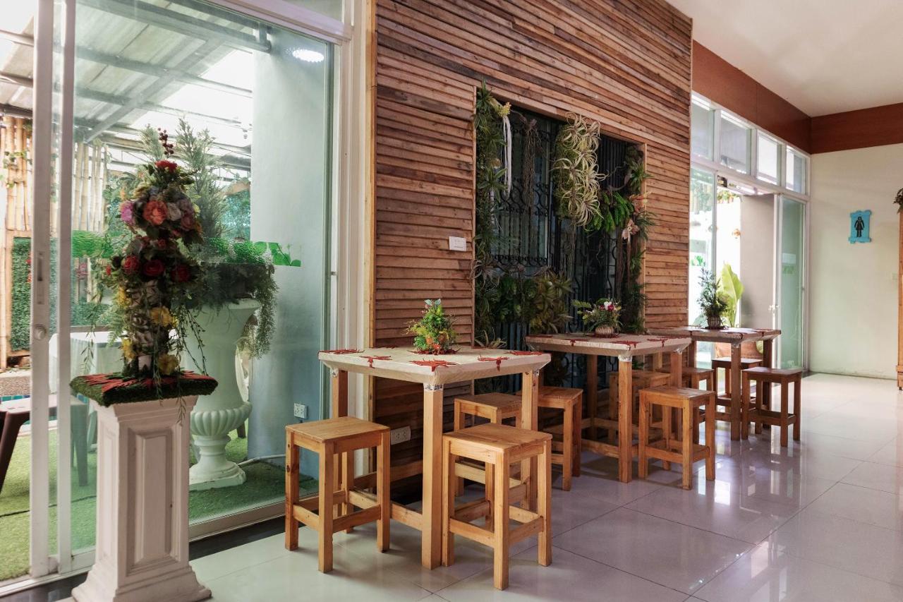 Oyo 792 Omsaga Phuket Hotel Eksteriør billede