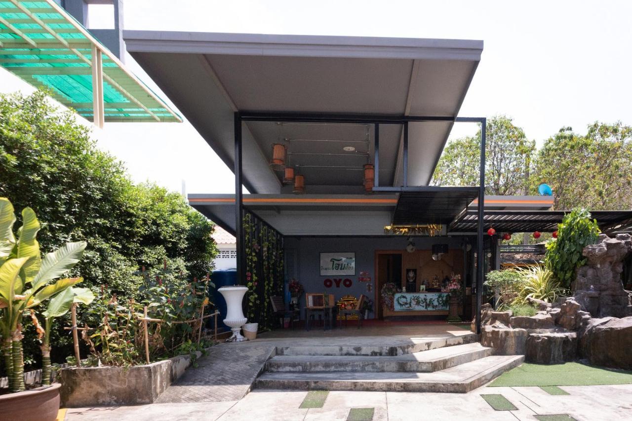 Oyo 792 Omsaga Phuket Hotel Eksteriør billede